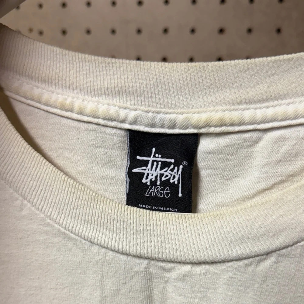 Stüssy Cream Long Sleeve with 1980 Graphic - Picture 4 of 4